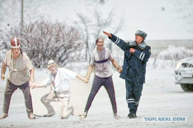 Фотожаба: полицейский в снегу
