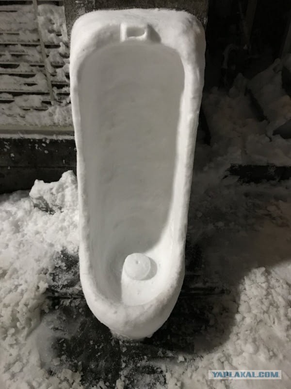 Снеговики в Токио