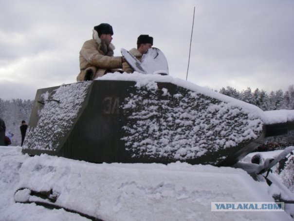 Фотографии второй мировой, многие цветные (фото)