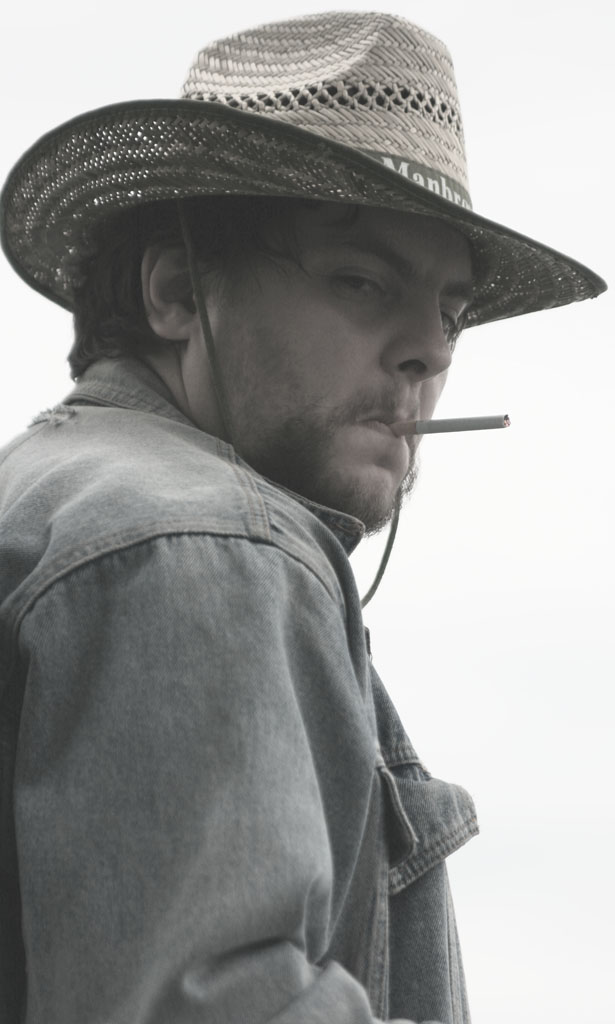 Фото актеров и музыкантов, из которых харизма плещет через край