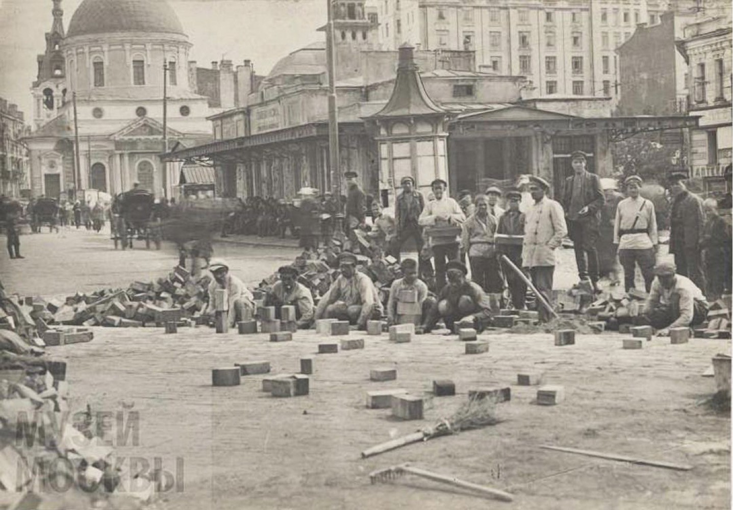 Москва 1920 х годов. Тверская улица 1920. Москва Тверское улица 1920 год. Москва Тверская улица 1925 год. Тверская улица 1920 Гольдштейн.