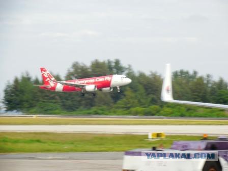 Пропал самолет малазийской авиакомпании AirAsia