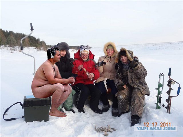 Фотожаба: "Одинокий нудист"