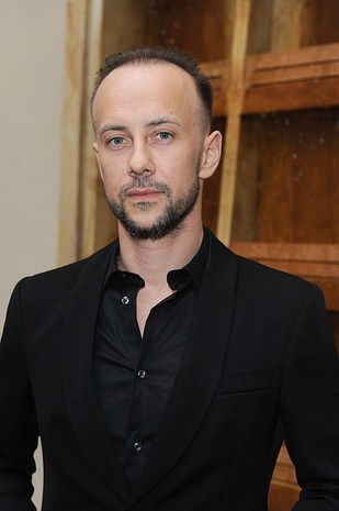 Лидер австрийской сатанистской группы сделал лоу-кик помощнику Милонова