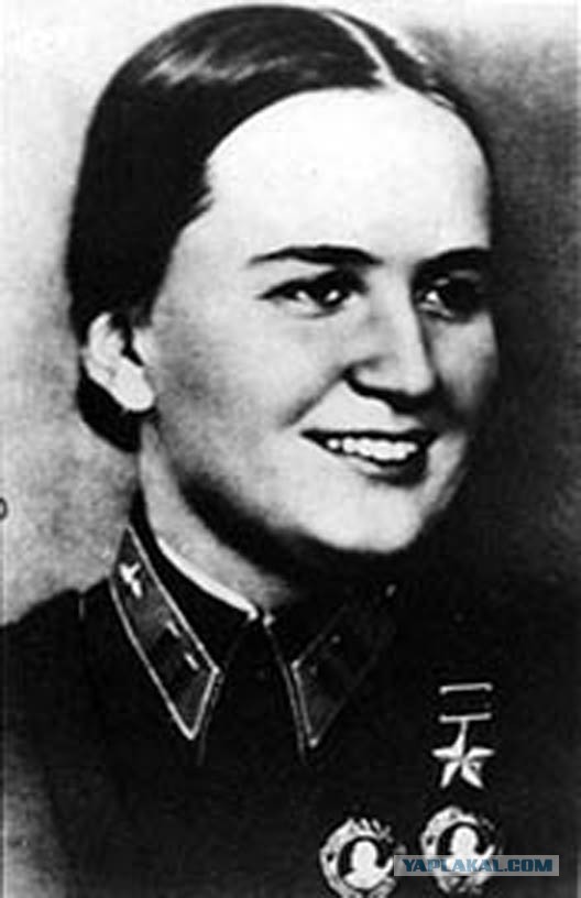 Редкий кадр! Гибель пикирующего бомбардировщика Ju-87