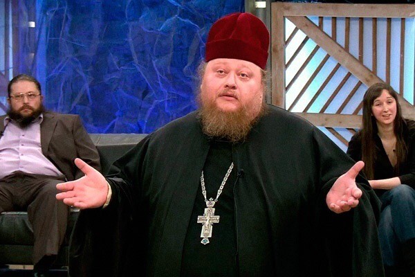 Пора продавать Мерседесы - правительство отказало Патриарху Кириллу в отсрочке коммунальных платежей