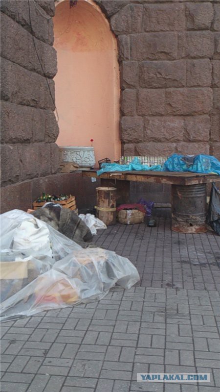 Киев 7.03.2014 - мирная жизнь мирной столицы