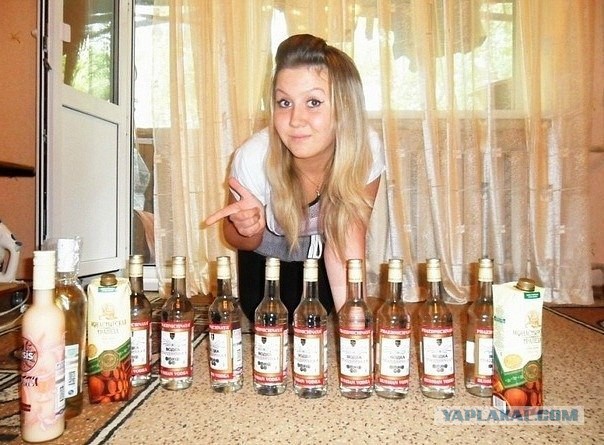 Горячие и знойные королевы соцсетей
