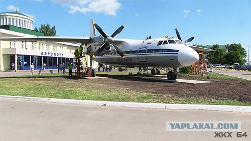 20 самых интересных авиапамятников