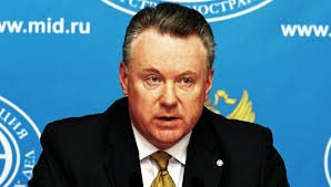Вы кого пугать то собрались?! Пугалка не выросла ещё!" М. Захарова