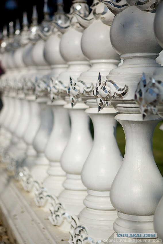 Белый храм в Чианг Рае (Wat Rong Khun)
