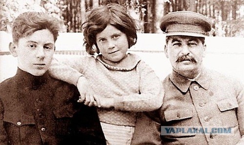 Памятник Сталину