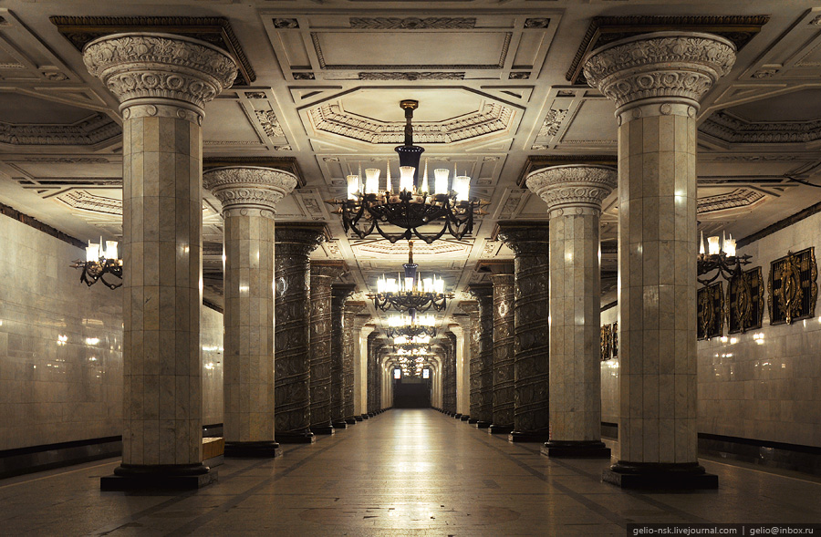чем поразили иностранцев фотографии пустых станций метро. Смотреть фото чем поразили иностранцев фотографии пустых станций метро. Смотреть картинку чем поразили иностранцев фотографии пустых станций метро. Картинка про чем поразили иностранцев фотографии пустых станций метро. Фото чем поразили иностранцев фотографии пустых станций метро