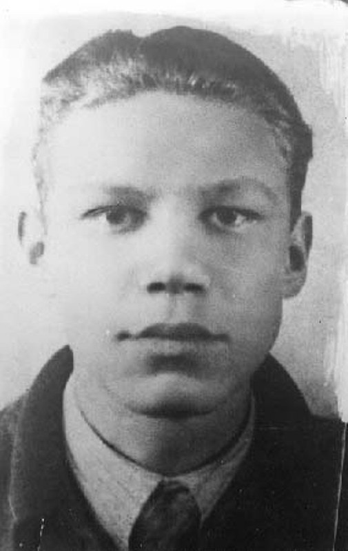 Эхо войны. Дом на берегу Невы