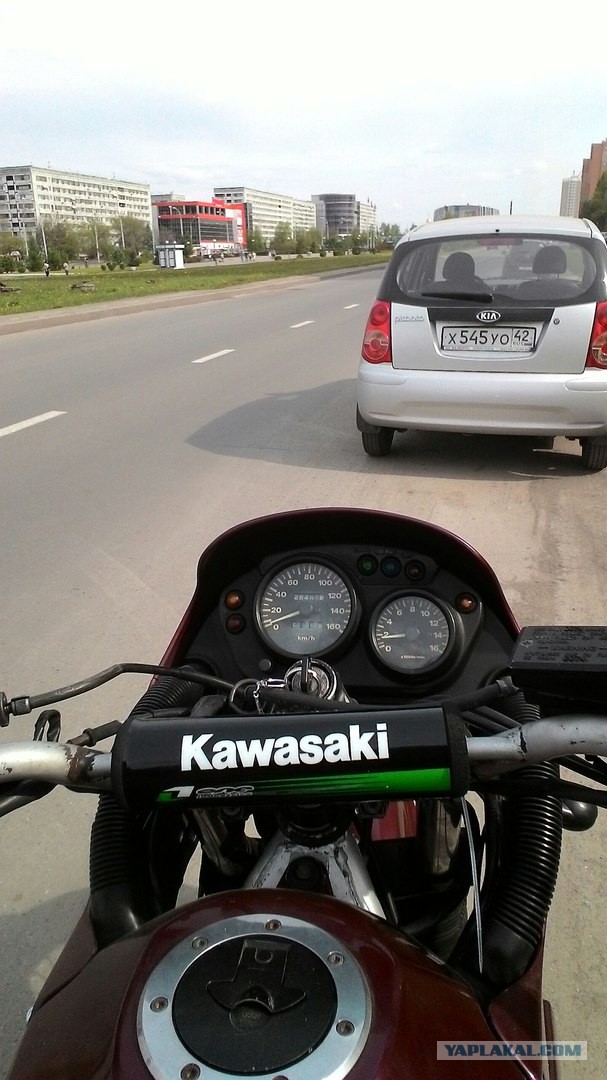 Продам. Ненавистную автомобилистам, перделку. Kawasaki KLE 250