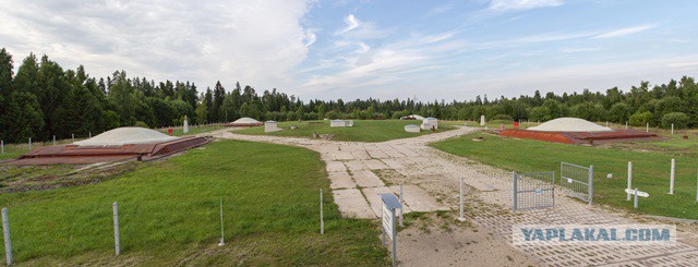 Пикник у заброшенной ракетной шахты в Гулбене