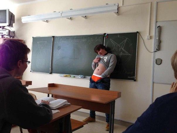 Ужасы и приколы из соцсетей 18+