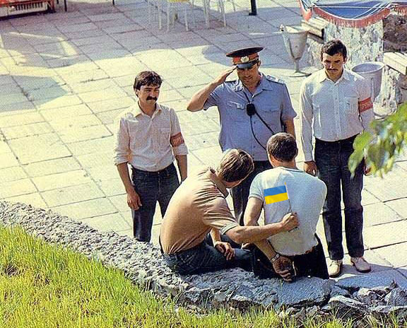 Московская полиция ищет неизвестного, который назвал свой вайфай "Слава Украине".