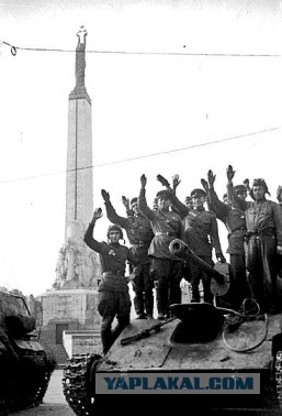 "Уроки патриотизма" в Латвии