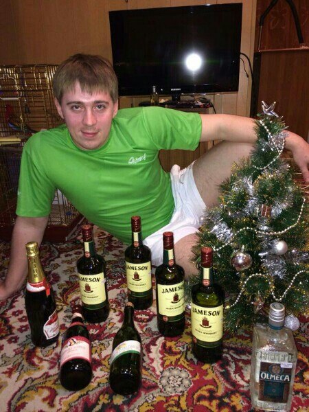 Алкотур в картинках из соцсетей.