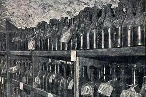 «Разграблен винный склад. Караул перепился». Второй штурм Зимнего Дворца, 1917 год