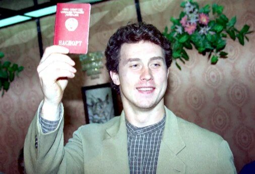 Как складывается судьба Александра Могильного – первого хоккеиста, решившегося на побег из СССР