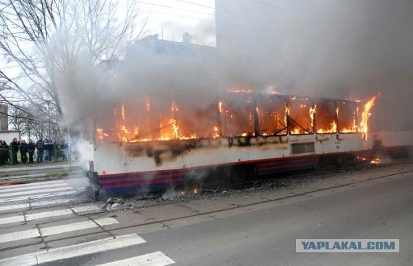 Не курите в трамваях