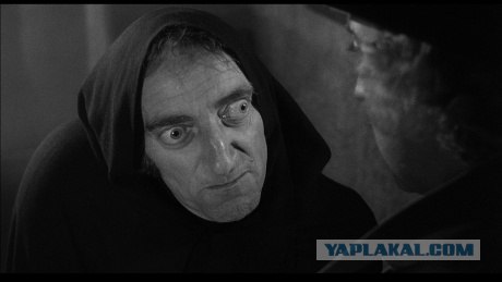 Фотожаба: Приставы и страховщики.