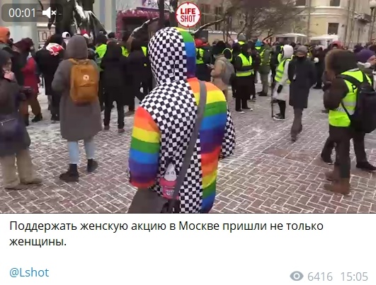 В Хабаровске началась акция в поддержку арестованного блогера Навального