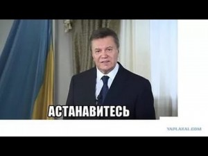 Уже несколько часов в местечке Сент-Солин во Франции идёт битва между протестующими и жандармерией