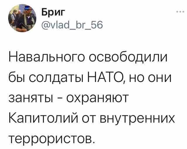 Суд над Навальным устроили прямо в отделе полиции. Адвоката уведомили об этом за несколько минут до заседания