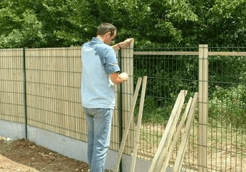 Многие не знают, что заборы из 3D сетки имеют классную фишку, ей часто пользуются в Европе