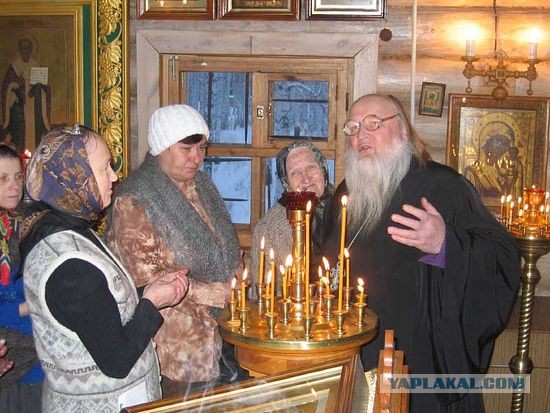 В Москве потребовали запретить "Бал Воланда" и "Злофест"