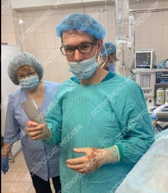 В Красногорке в заднем проходе ануса местного жителя застрял стакан
