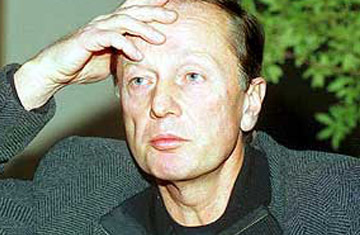Складной метр и 8 бутылок пива, или как правильно открывать пиво для 8ми