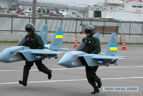 В Крыму захвачены Совмин и Верховная рада, официальных заявлений еще не было