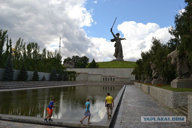 Вершина статуи "Родина-мать"