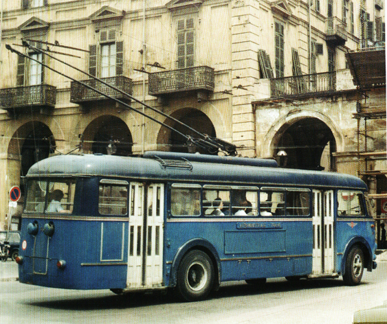 Игра на ЯПе: Угадай АВТО-9