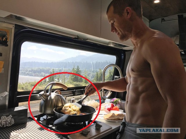 Молодожены купили фургон и отправились в путешествие