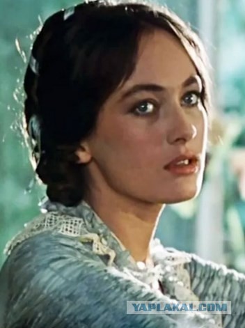 10 самых желанных актрис сериалов 90-х, фото
