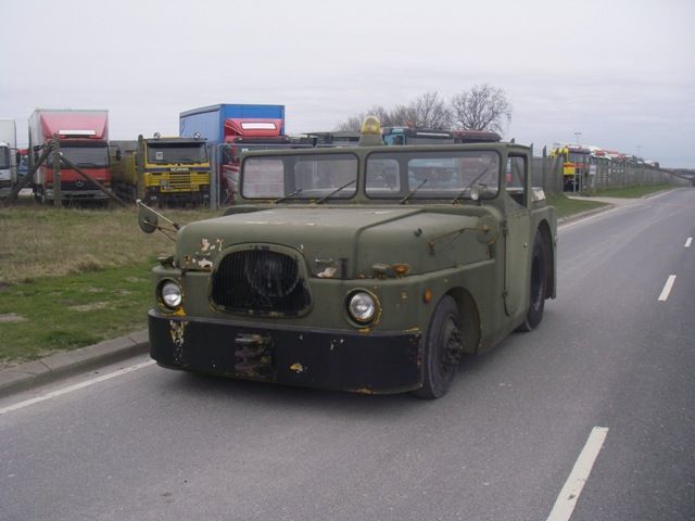 Игра на ЯПе: Угадай АВТО-8