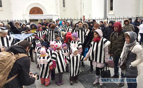 Валютные заемщики перекрыли Тверскую улицу