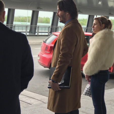 Тем временем в Санкт-Петербурге можно встретить человека с плохим русским произношением