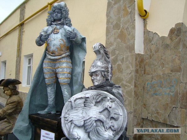 Живые статуи из Евпатории