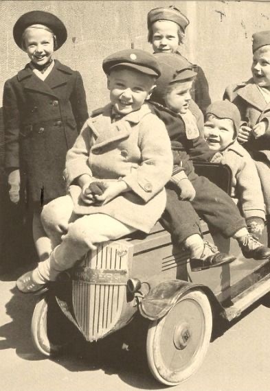 Советские люди в 1950 - 60-х годах. Часть вторая.