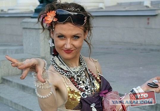 Что японцы знают о России? Забавная модница.