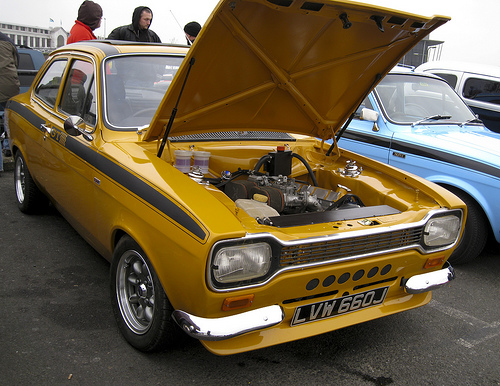 Автомобили 70-х в рекламе.