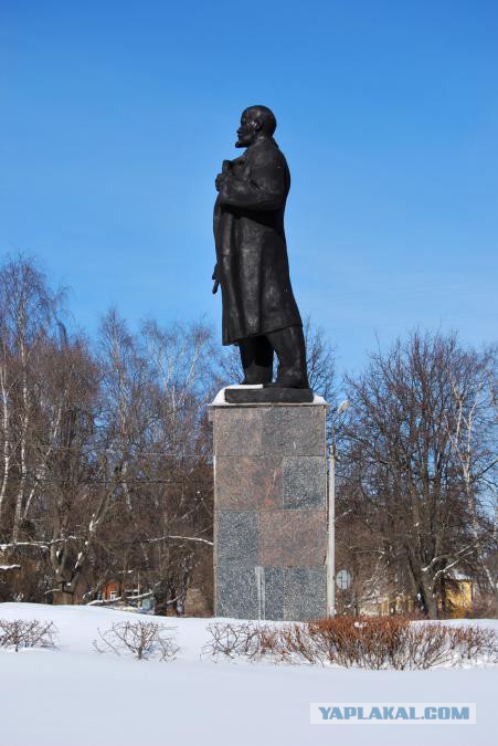 Какие прозвища дают памятникам в России