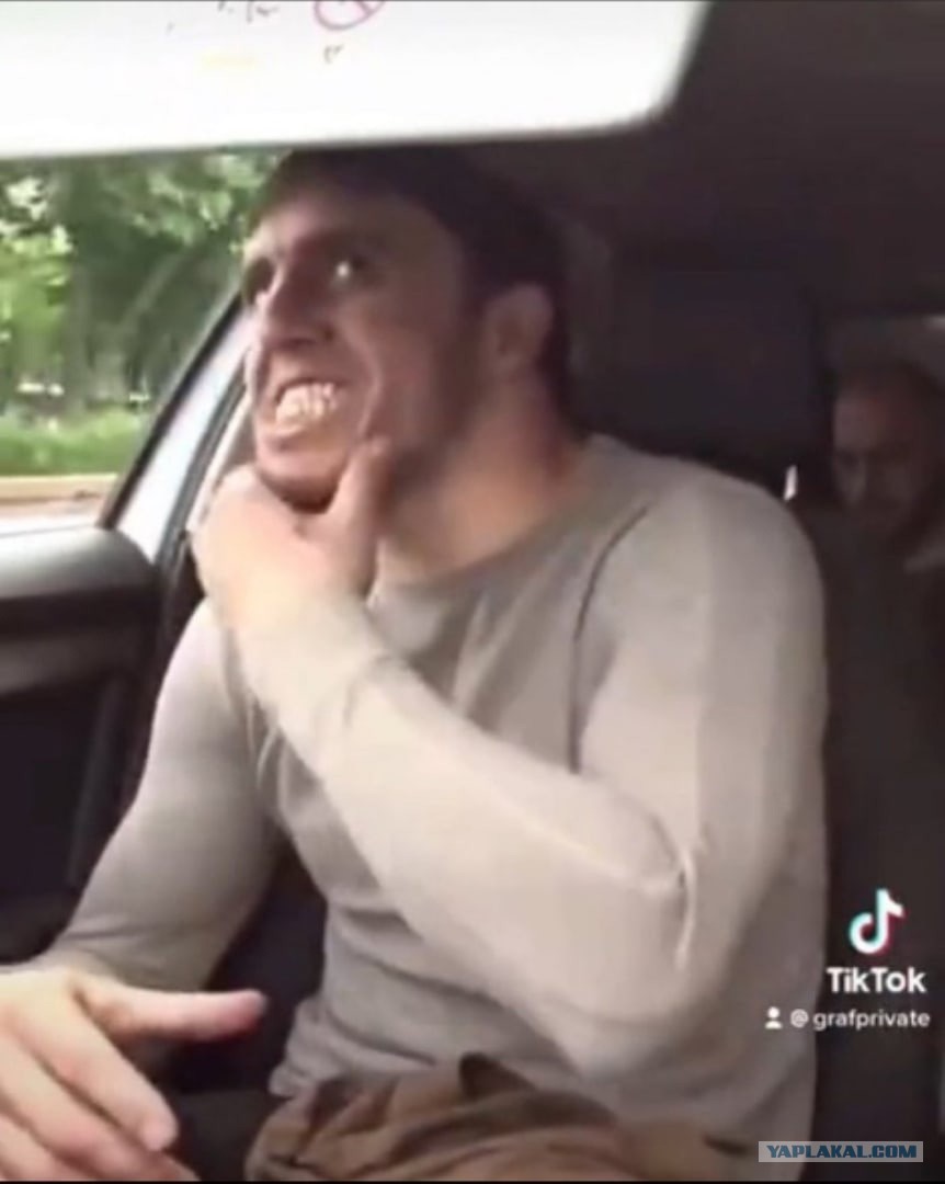 Дагестанец кинул таксиста. В москве кинул таксиста. Мурад легенда фото. Мурад легенда яха баля. Таксист дагестанец мурад.