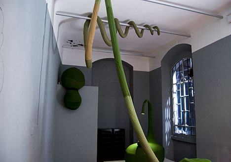 Освободить чудовищ